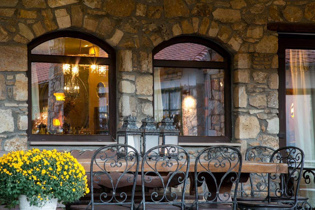 Atrion Highland Hotel エラトホリ エクステリア 写真