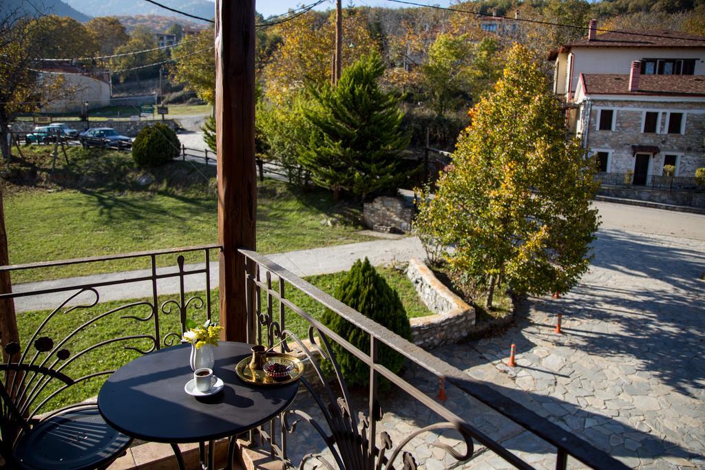 Atrion Highland Hotel エラトホリ エクステリア 写真