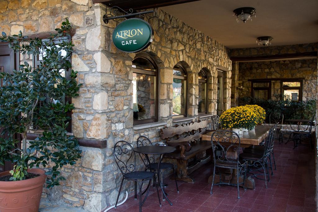 Atrion Highland Hotel エラトホリ エクステリア 写真